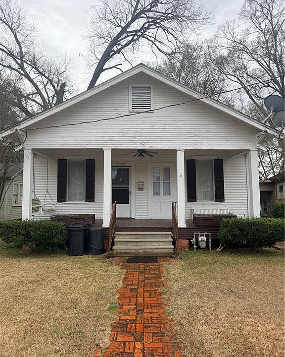 1st image of 2309 Hill St