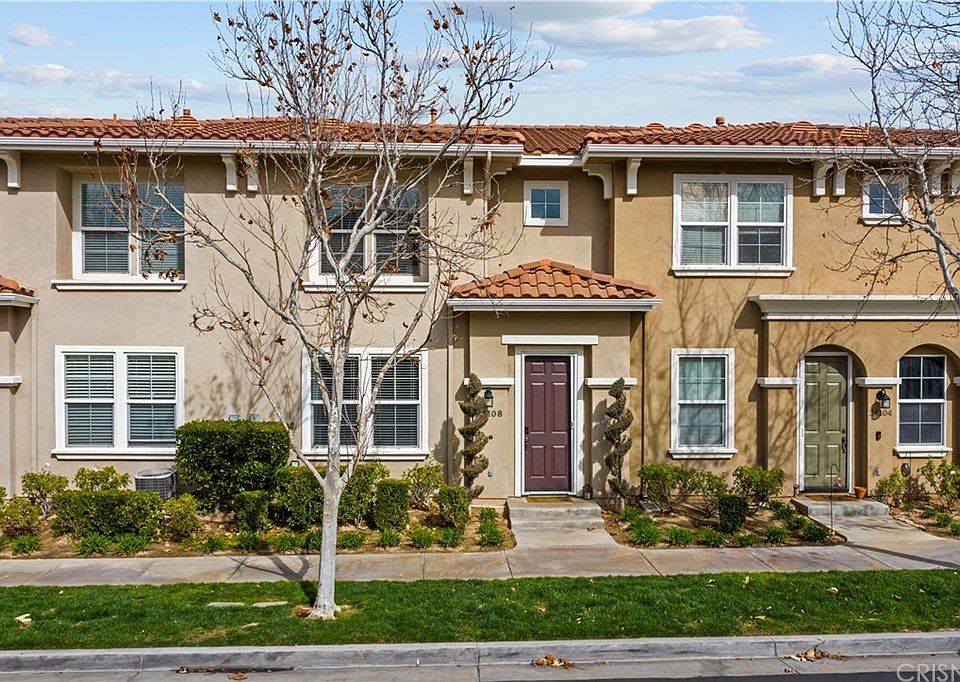 1st image of 24108 Meadowbrook Ln #136