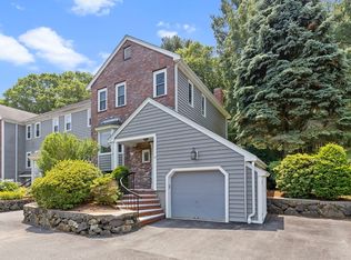84 Walpole St APT 5D, Canton, MA 02021