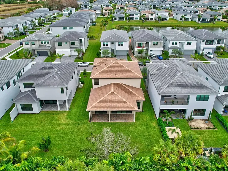 8612 Swinley Forest Way — Photo 12