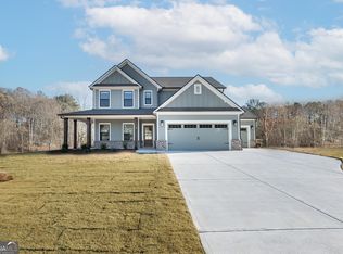 1210 Red Oak Blvd, Loganville, GA 30052
