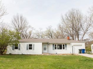 1604 W 21st Ter, Lawrence, KS 66046