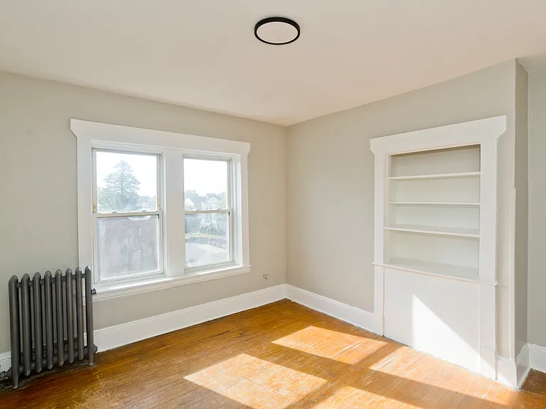 201 Dickinson St #6 — Photo 3