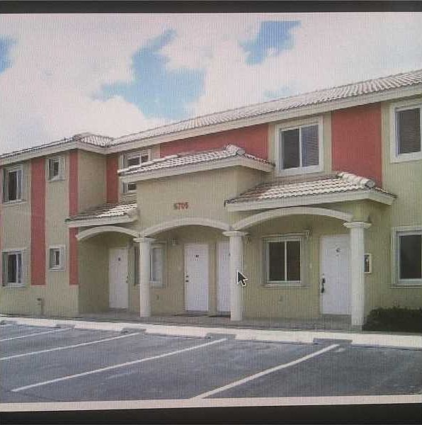 2nd image of 5705 NW 109th Ave APT 41