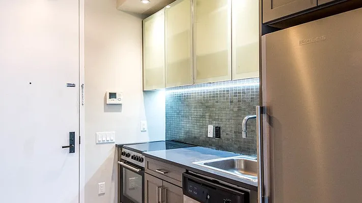 Rented by Nooklyn NYC LLC | media 117
