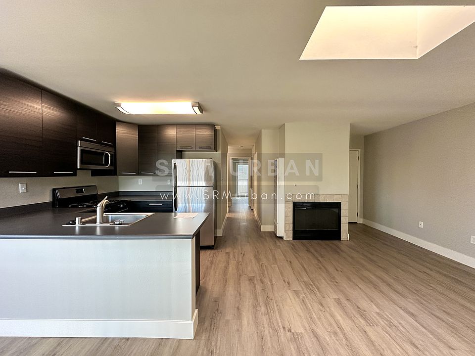 1st image of 4435 Ohio St #6