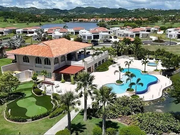 31 Los Lagos Palmas Del Mnr, Humacao, PR