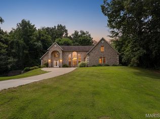 6506 Timber Lake Dr, Collinsville, IL 62234