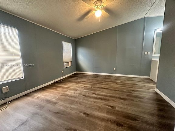 2nd image of 11863 Atlantic Cir #H