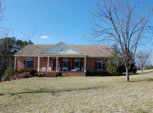 206 Long Hill Rd, Goode, VA 24556