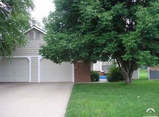 925 Essex Ct, Lawrence, KS 66049