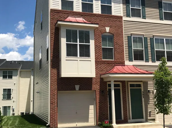 201 Shamrock Dr #3120, Stafford, VA 22556