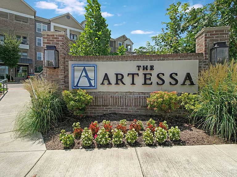 Artessa Apartments — Photo 29