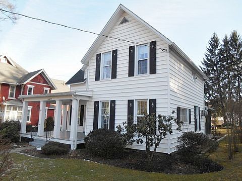 3rd image of 25 West Ave