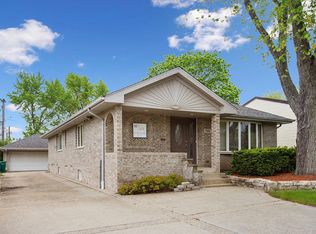 158 W 34th St, Steger, IL 60475