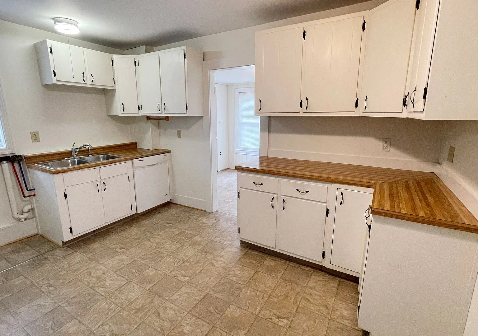 155 Center Street — Photo 2