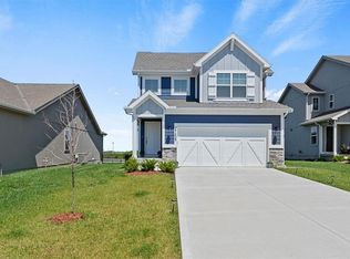 27608 E Red Fox St, Lees Summit, MO 64086