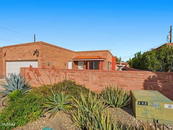 190 W Greer Ln, Tucson, AZ 85704