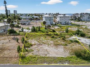104/106 Andre Mar Dr, Fort Myers Beach, FL 33931