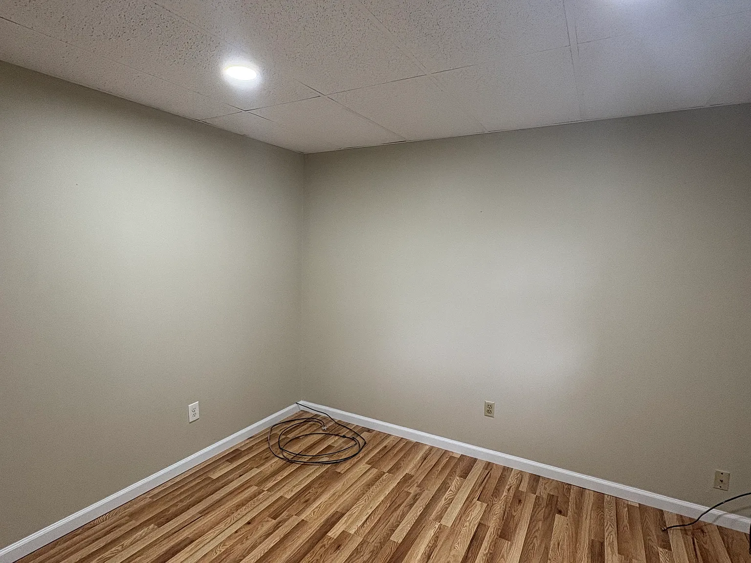 2 bed, 1200 sqft, $1,300 — Photo 2