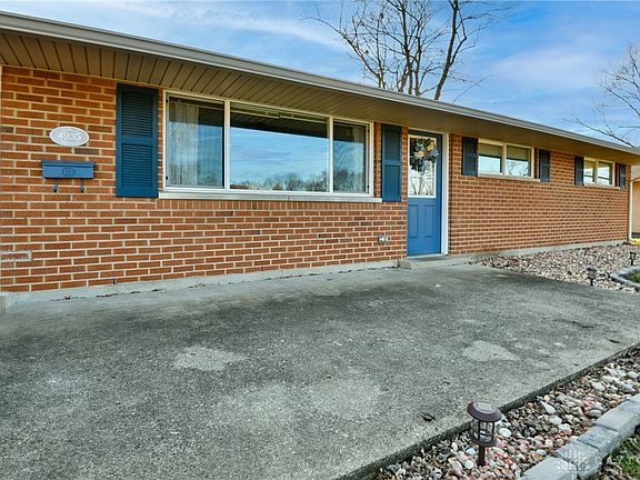 5th image of 4935 Rexwood Dr