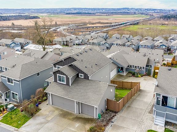 2nd image of 1718 72nd Ave SE