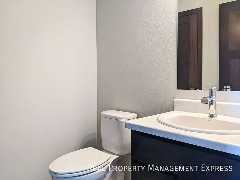 5414 S Dubuque Ave — Photo 15