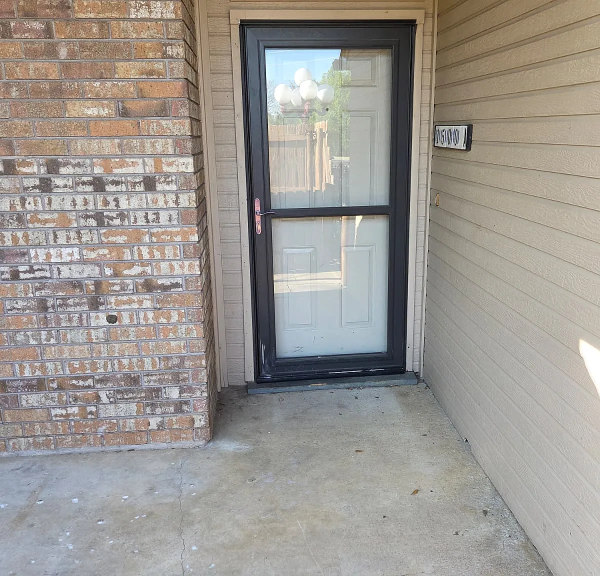 3 bed, 2513 sqft, $1,500 — Photo 1