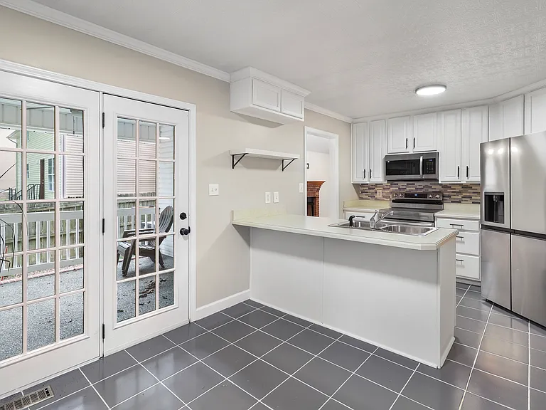 1841 Darlington Dr — Photo 11