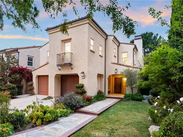 25 Longvale, Irvine, CA 92602