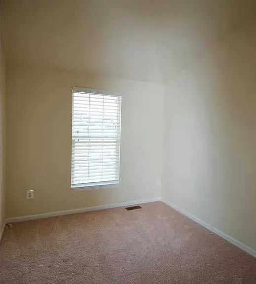 3351 Canton Ct — Photo 11