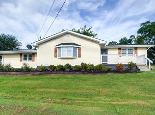 136 Greenway Dr, Winchester, KY 40391