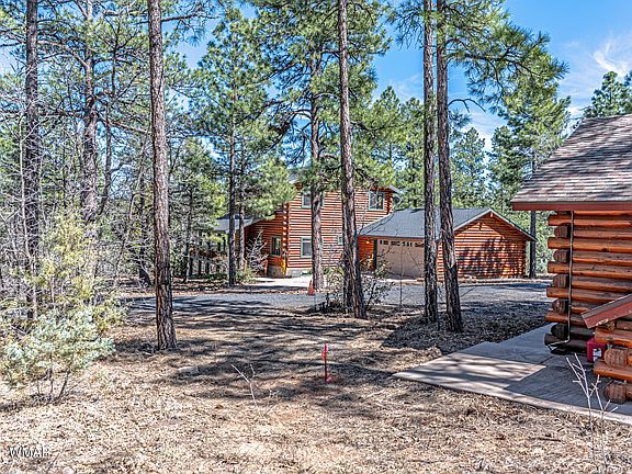 2nd image of 3539 Spur Ln