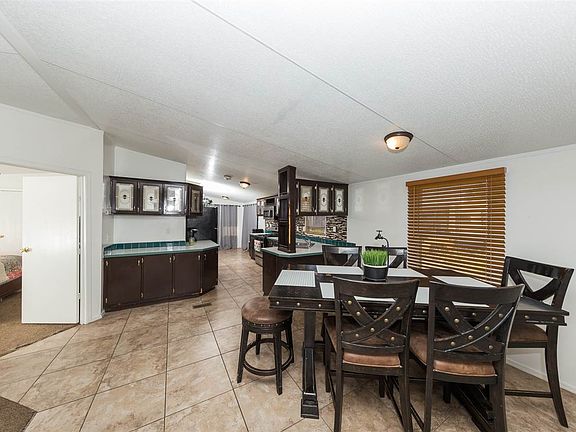5th image of 10778 S Pearl Ave