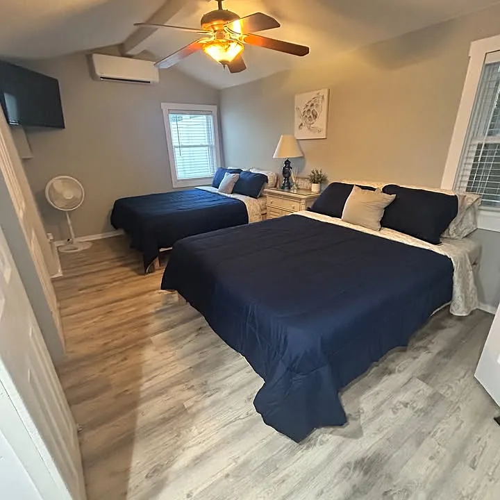 302 Atlantic Ave #COTTAGE