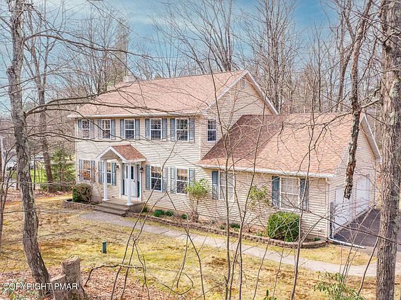 3rd image of 236 Longwoods Dr