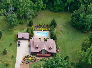 5399 E Big Richland Creek Rd, Mc Ewen, TN 37101