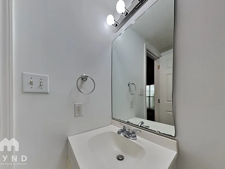 6325 Mallard View Ln — Photo 19