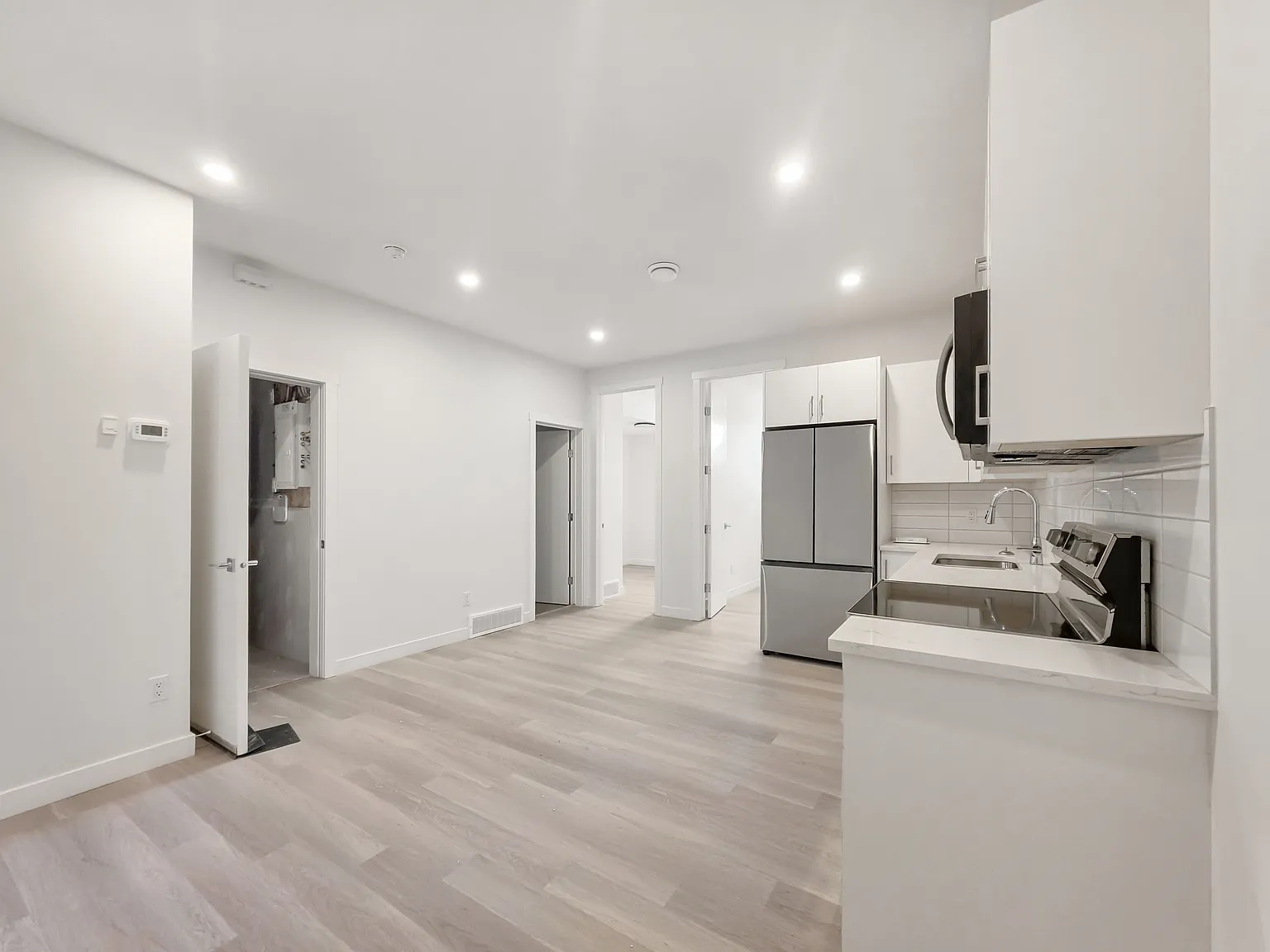 2108 Home Road NW (8-Plex), Calgary, AB - Unit 4B — Photo 2