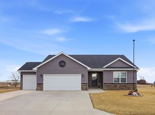 502 S 15th Ave, Washington, IA