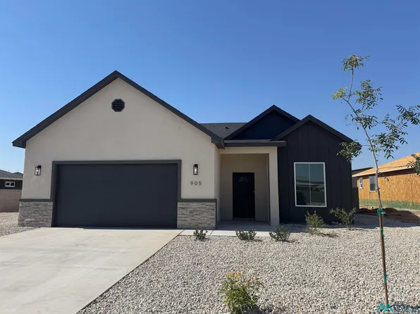 905 Pima Dr, Carlsbad, NM 88220
