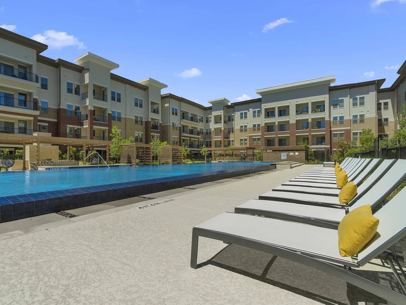 The Towers at Mercer Crossing — Photo 2
