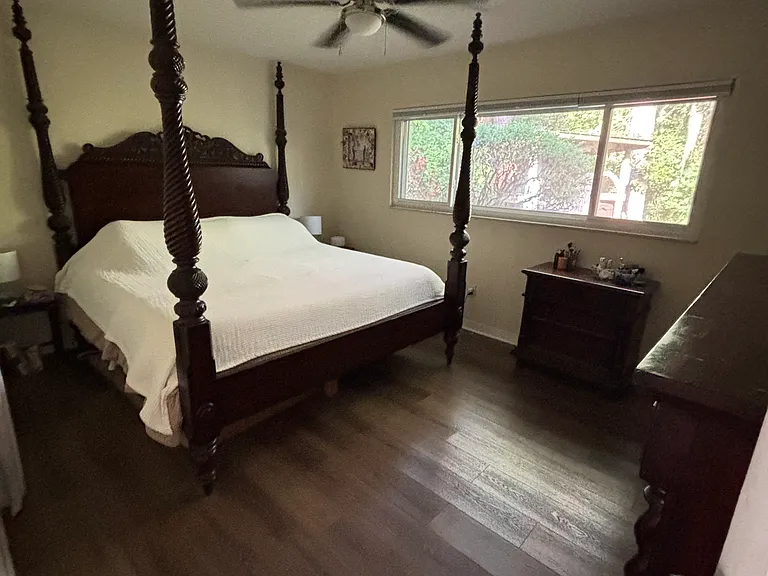 4402 NW 32nd St — Photo 10