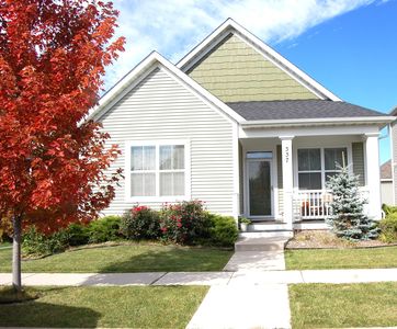 337 Clifford Way, Burns Harbor, IN, 46304