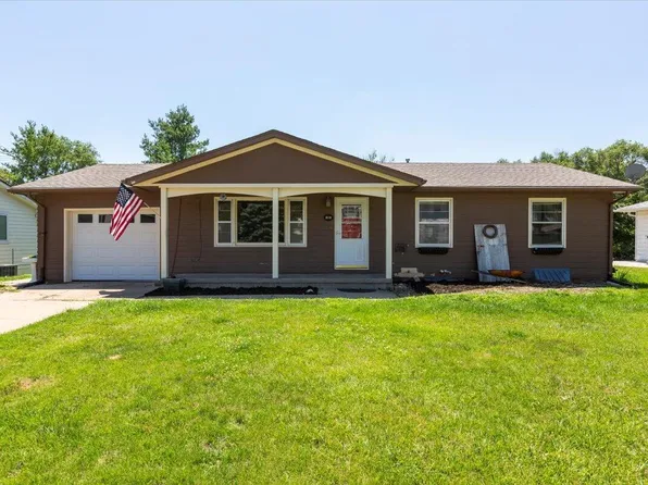 105 Harolds Dr, Glenwood, IA 51534