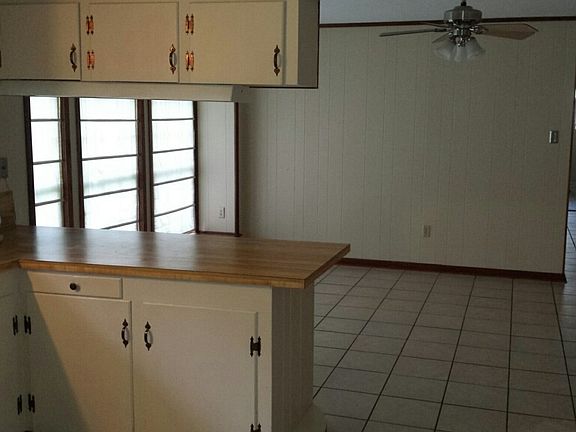 5th image of 3537 Joan St