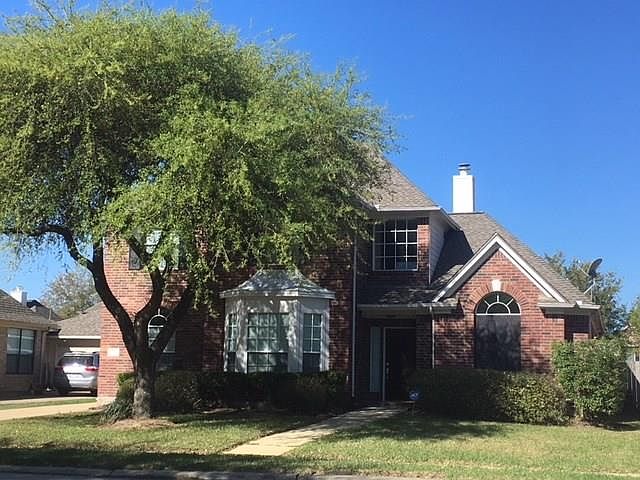 1st image of 11223 Carriage Lake Dr