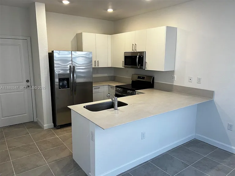 2651 SE 24th Dr — Photo 16