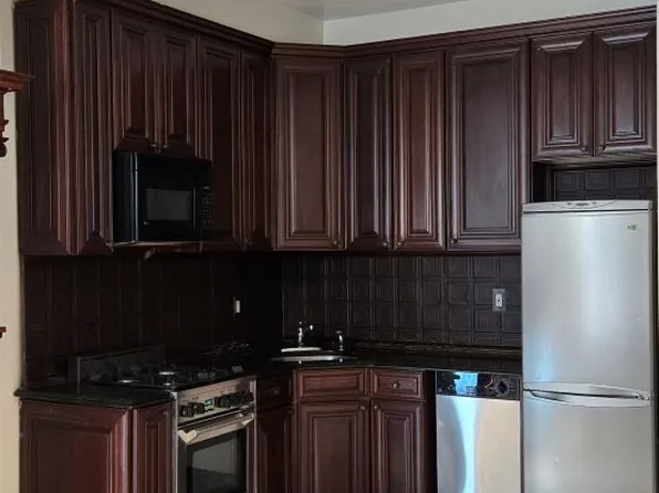 235 West 137th Street image 7 of 24