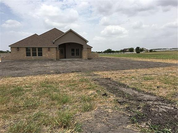 2nd image of 30138 Twin Creek Dr